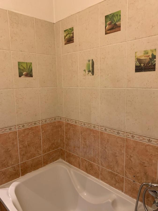 Votre Sejour Cosy A Frejus! Apartment ภายนอก รูปภาพ